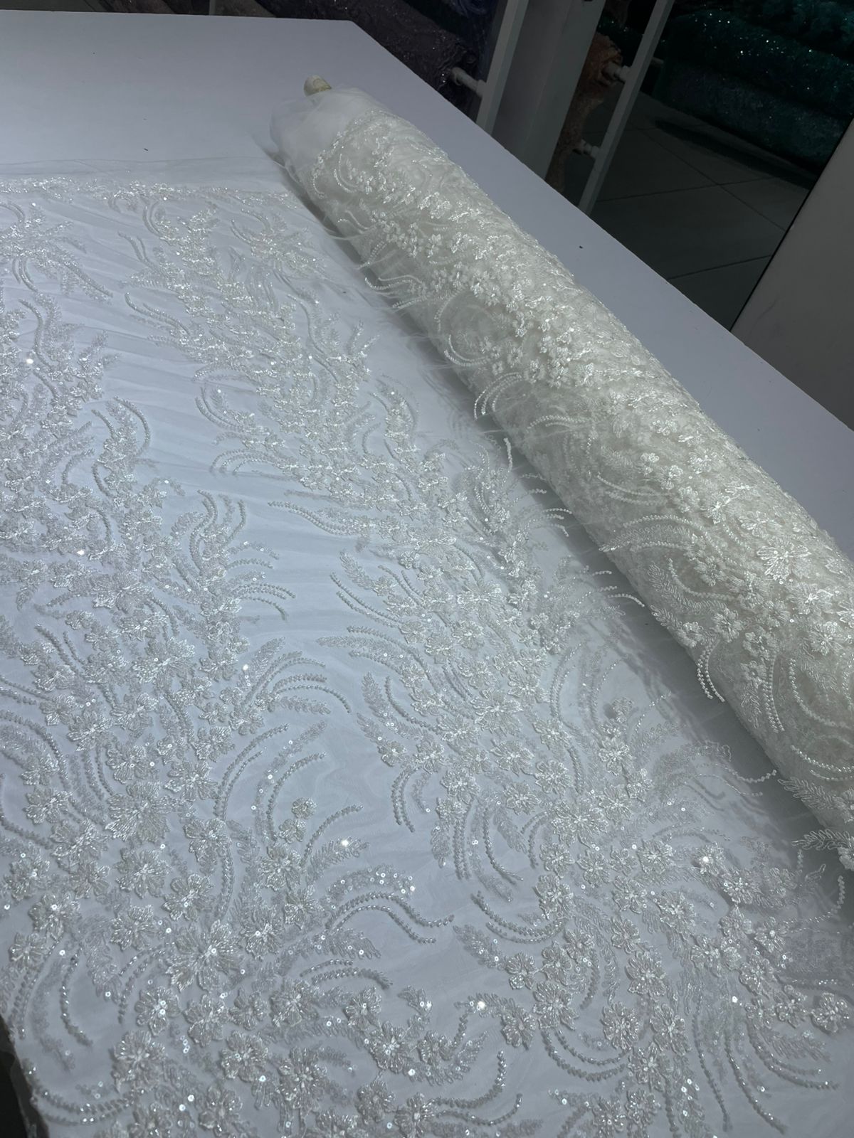 Rebordado Aura - Image 2